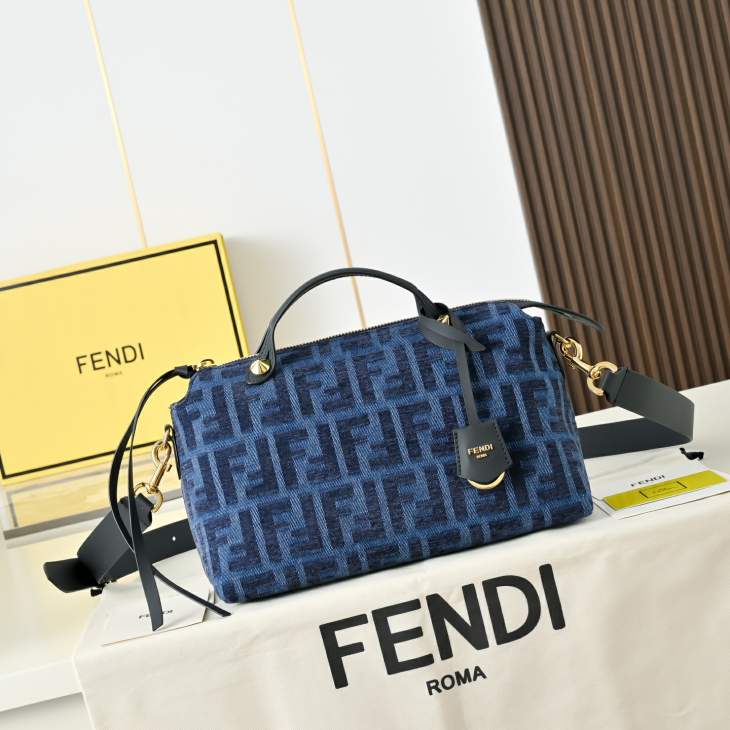 Picture of Fendi Handbags 2 _SKUfw237519372fw
